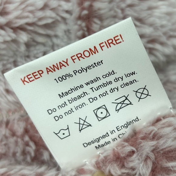 The Big Softy Women’s Hooded Zip-Up Fleece Lounger Blanket Jumpsuit Size L Pink - Picture 10 of 11